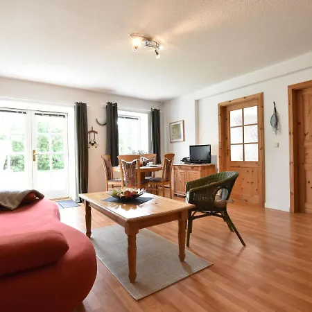 Beautiful In Near The Beach Apartment